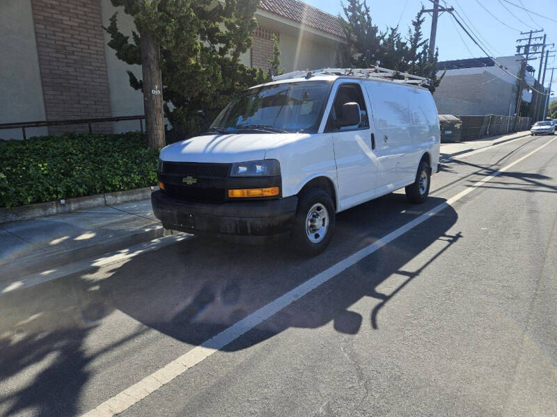 2018 Chevrolet Express 2500