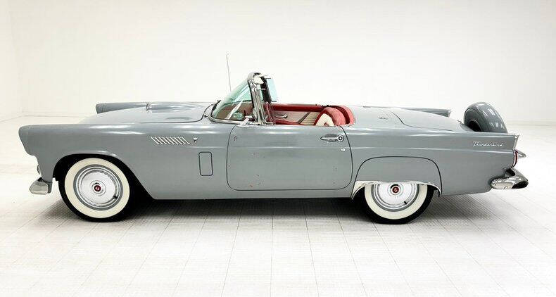 1956 Ford Thunderbird