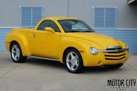 2004 Chevrolet SSR LS