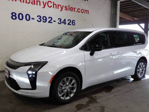 2027 Chrysler Pacifica Select