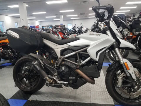 2015 Ducati Hyperstrada 821