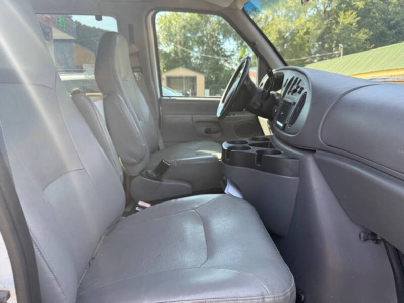 2001 Ford E-Series E-350 SD XL