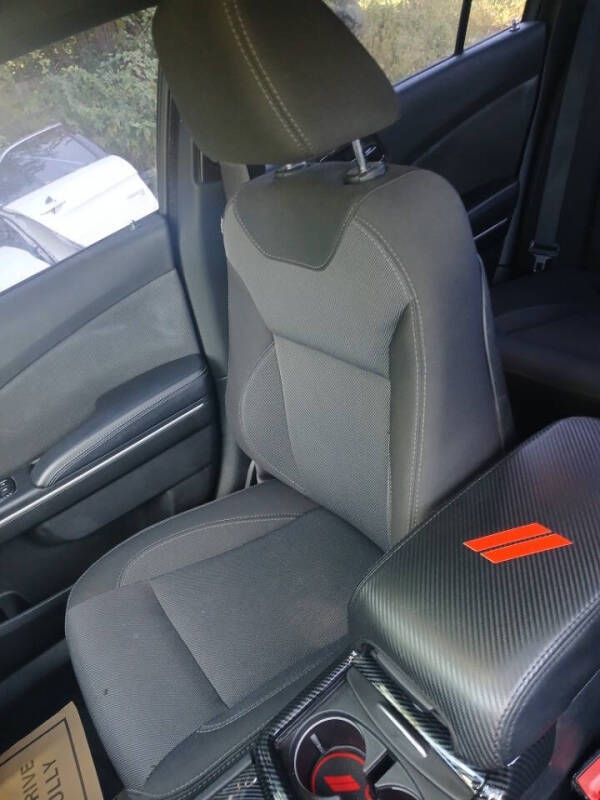 2017 Dodge Charger SE