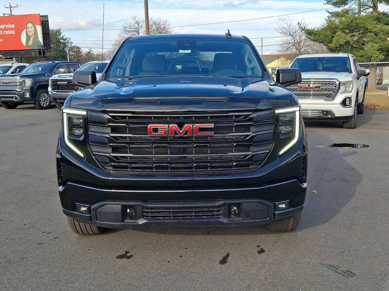 2026 GMC Sierra 1500 Elevation Standard