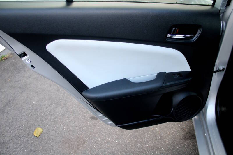 2020 Toyota Prius LE