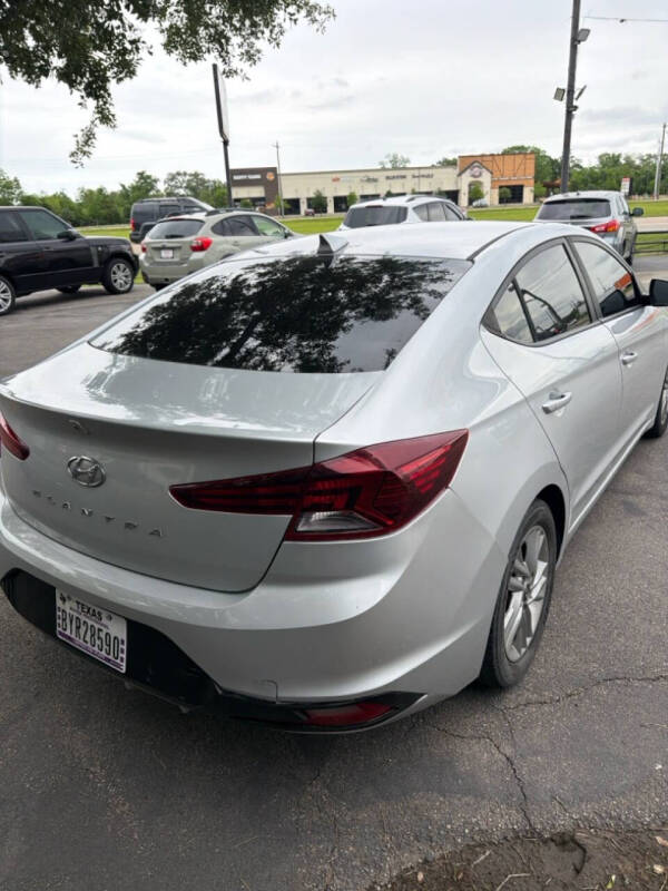 2020 Hyundai Elantra
