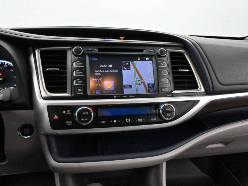 2016 Toyota Highlander Limited Platinum