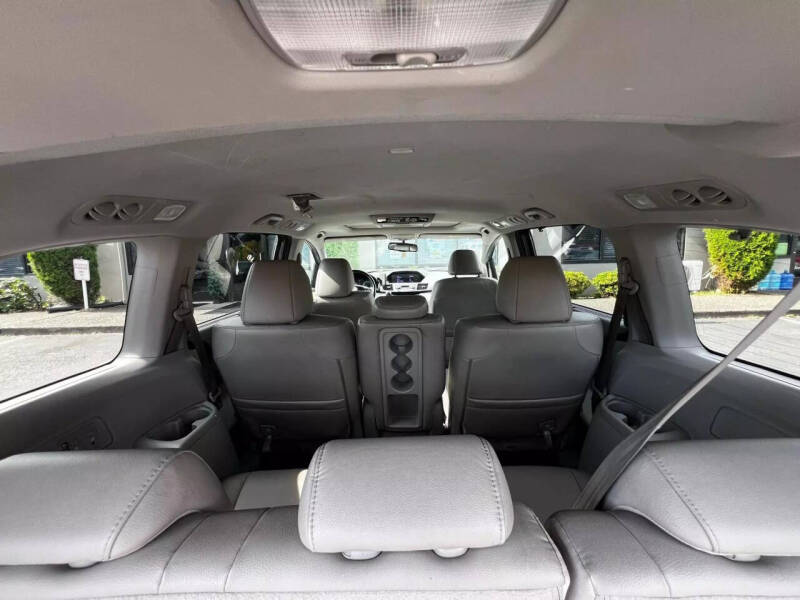 2012 Honda Odyssey EX-L photo 33