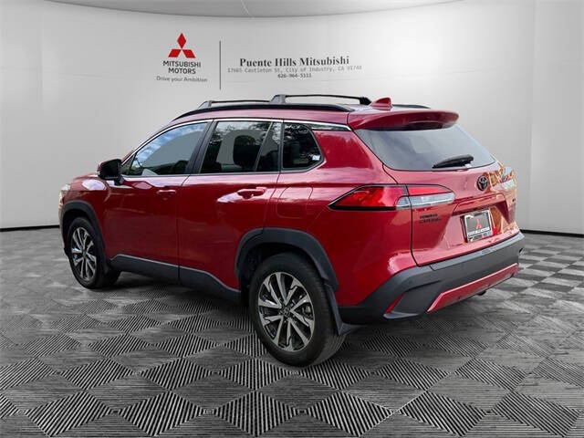 2022 Toyota Corolla Cross XLE