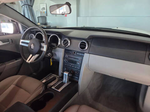 2009 Ford Mustang V6 Premium