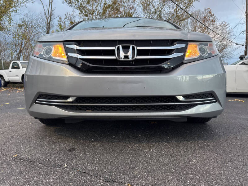 2016 Honda Odyssey SE photo 13