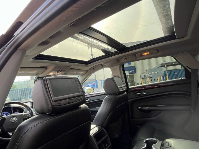 2012 Cadillac SRX Performance Collection