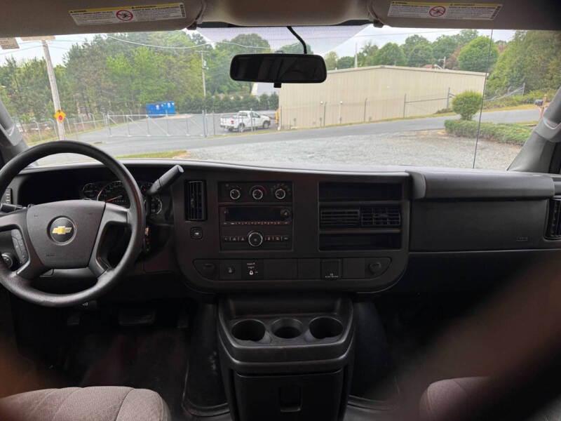 2016 Chevrolet Express 2500