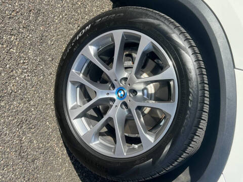 2025 BMW X5 xDrive50e