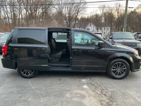 2016 Dodge Grand Caravan R/T