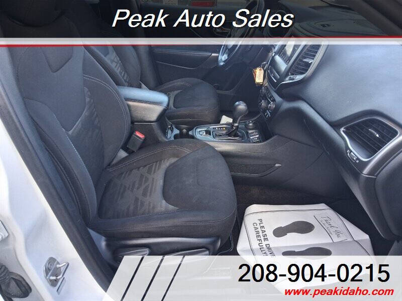 2019 Jeep Cherokee Latitude