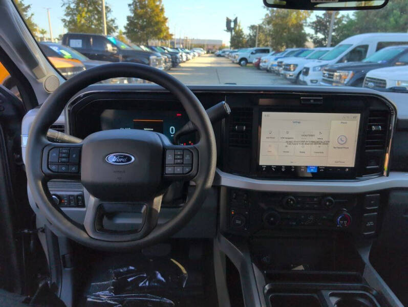 2026 Ford F-350 Super Duty XLT