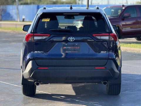 2021 Toyota RAV4 XLE Premium