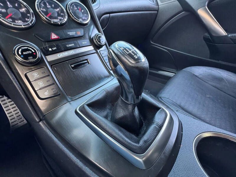 2016 Hyundai Genesis Coupe