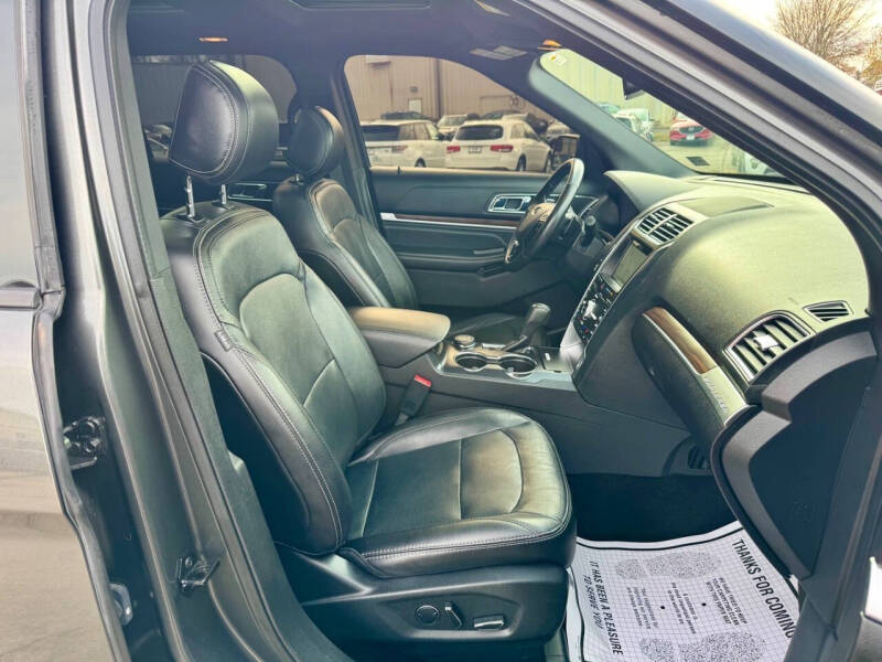 2017 Ford Explorer Limited