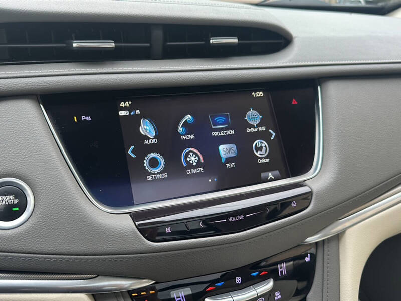 2018 Cadillac XT5 Luxury