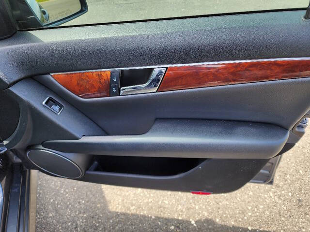 2011 Mercedes-Benz C-Class