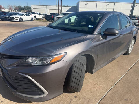 2023 Toyota Camry LE