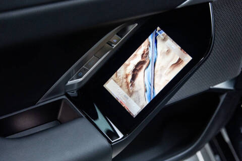 2023 BMW 7 Series 740i