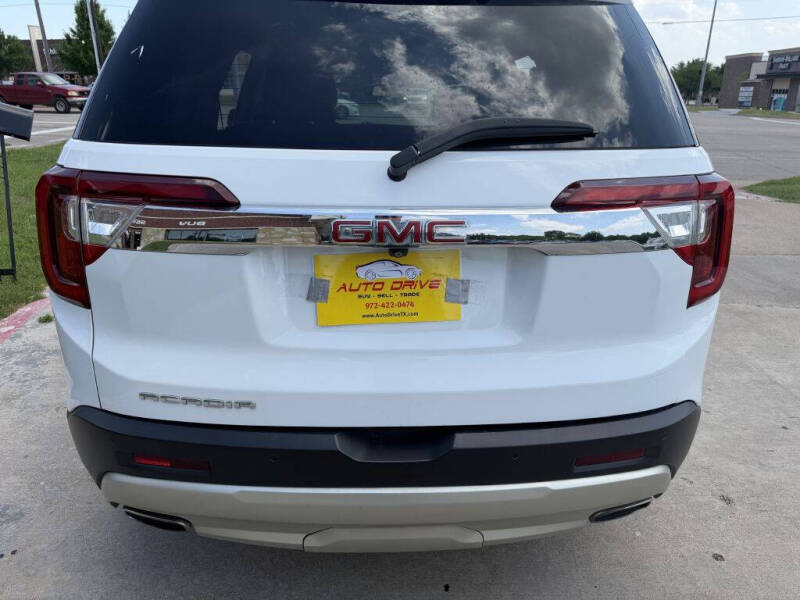 2020 GMC Acadia SLT