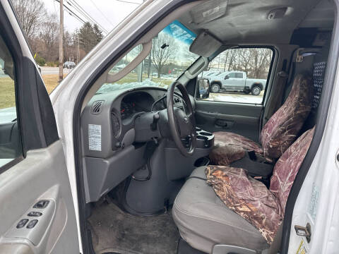 2008 Ford E-Series E-250