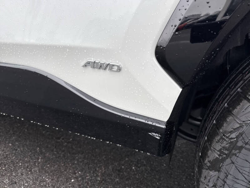 2025 Toyota RAV4 Plug-in Hybrid XSE