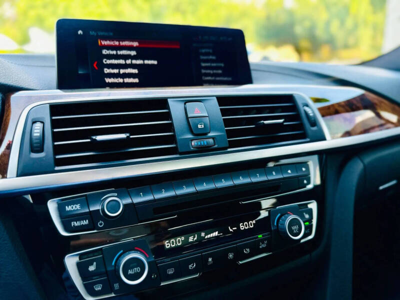 2018 BMW 3 Series 330i xDrive