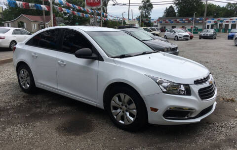 2016 Chevrolet Cruze Limited for sale at Antique Motors in Plymouth IN