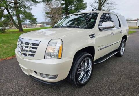 2007 Cadillac Escalade for sale at COUNTRYSIDE AUTO SALES 2 in Russellville KY