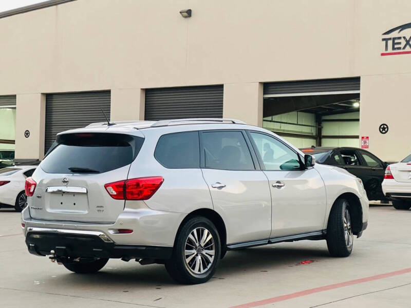 2018 Nissan Pathfinder S