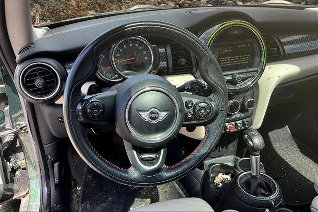 2015 MINI Hardtop 2 Door Cooper S