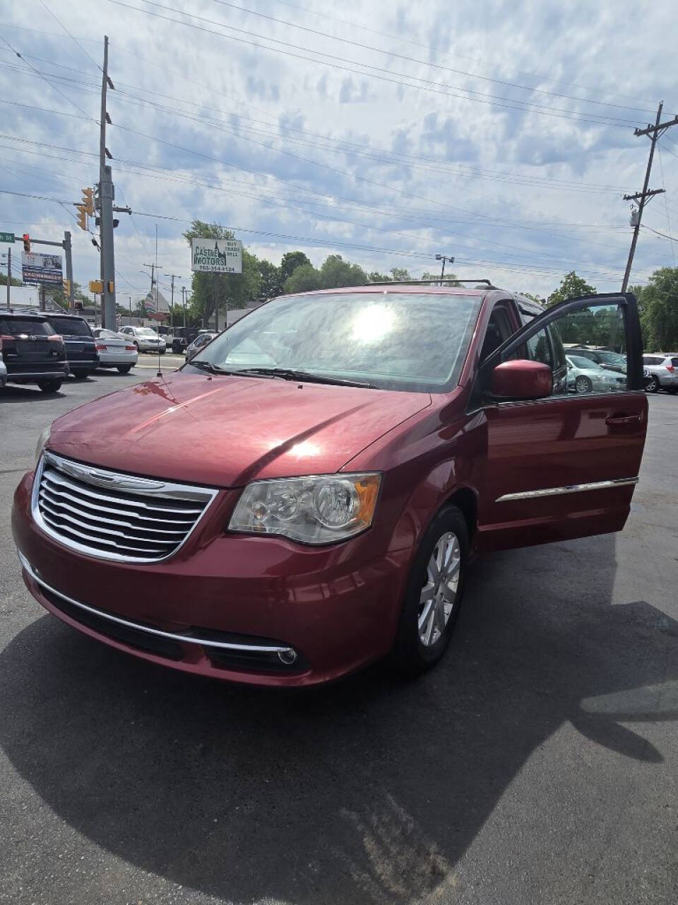 2014 Chrysler Town and Country for sale at CASTLE MOTORS in New Castle, IN