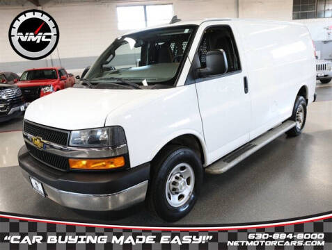 2022 Chevrolet Express 2500