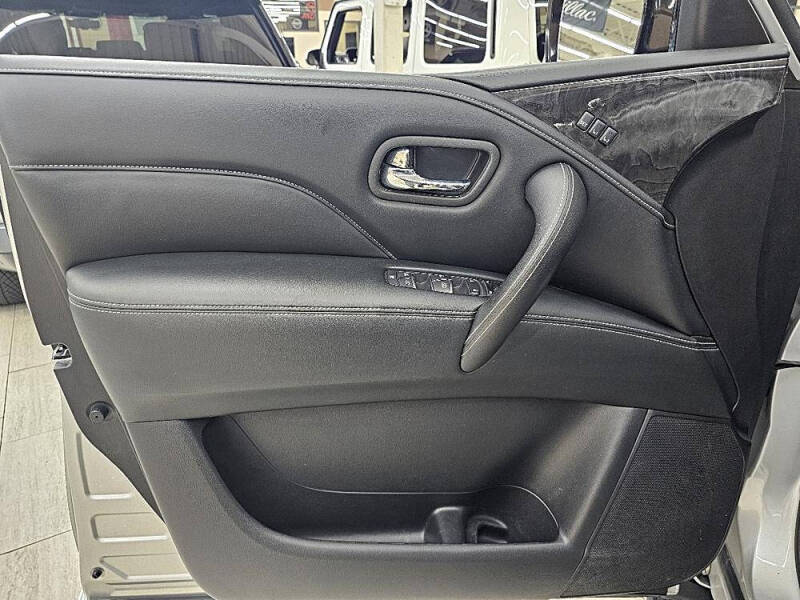 2021 Infiniti QX80 Luxe