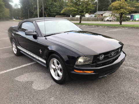 2007 Ford Mustang V6 Deluxe