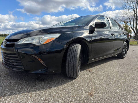 2016 Toyota Camry LE