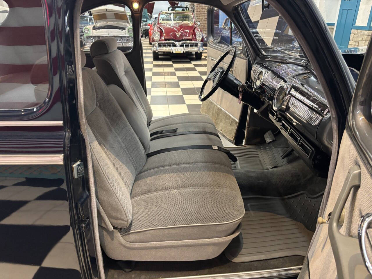 1946 Ford Super Deluxe 26