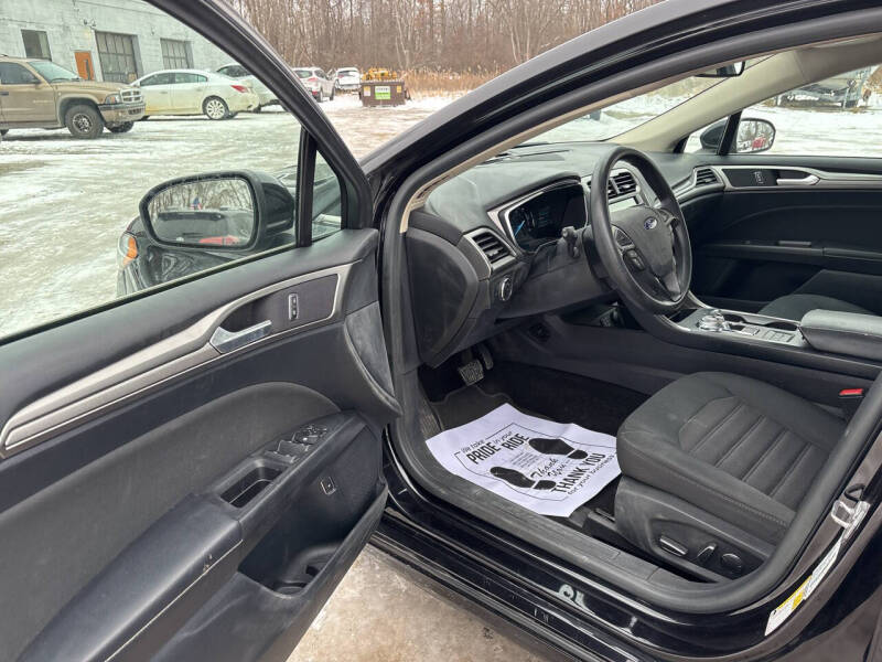 2019 Ford Fusion Hybrid SE