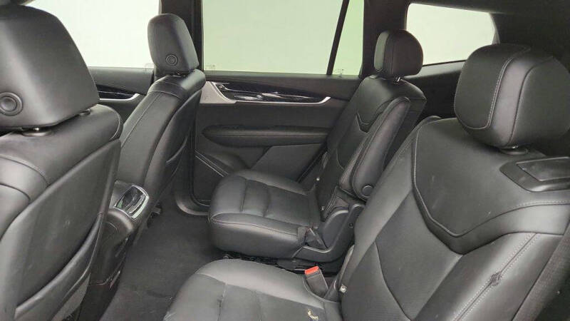 2022 Cadillac XT6 Premium Luxury