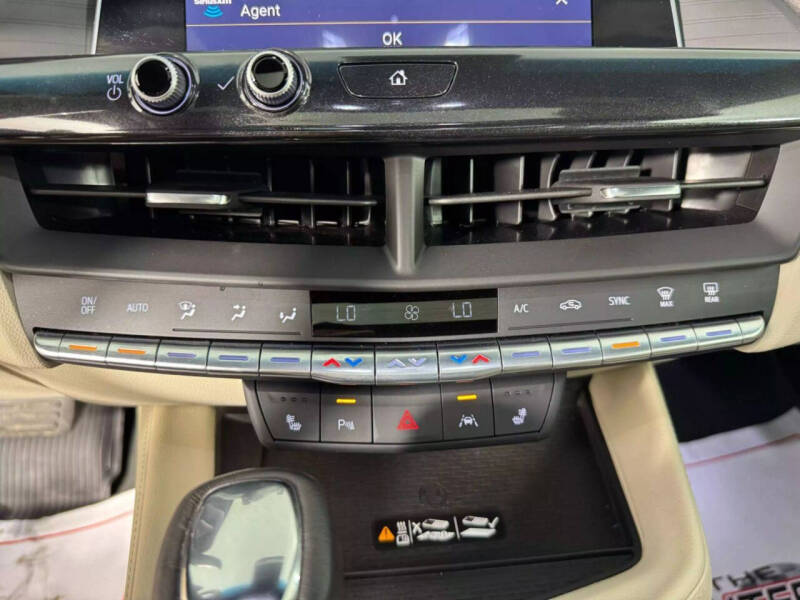 2024 Cadillac CT4 Luxury