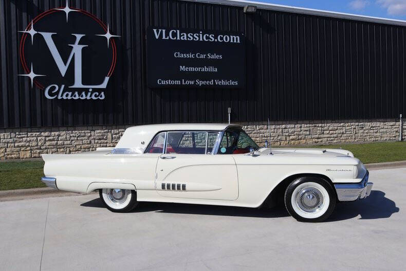1958 Ford Thunderbird