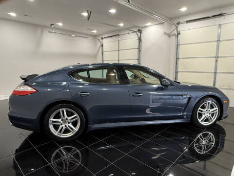 2012 Porsche Panamera 4