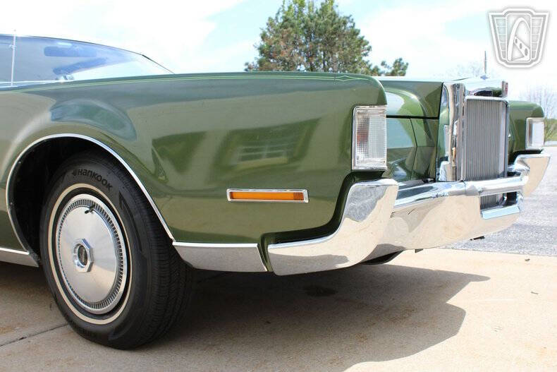 1972 Lincoln Continental
