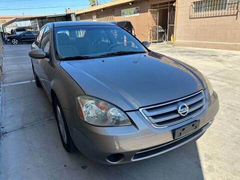 2004 Nissan Altima for sale at CONTRACT AUTOMOTIVE in Las Vegas NV