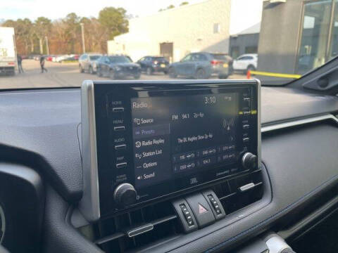 2020 Toyota RAV4 Hybrid XSE